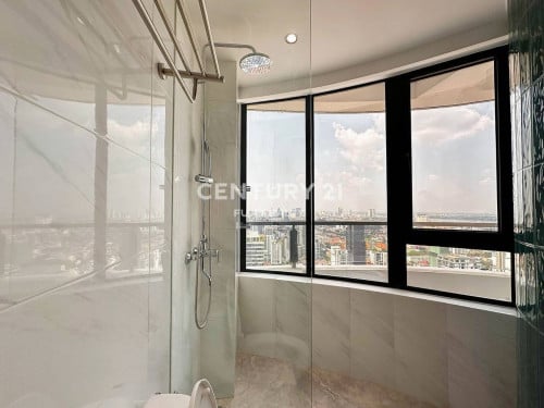 🔥 Brand New 2-Bedroom Condominium for Rent at Le Conde On High floor (40th floor)
