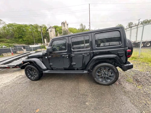 🚘Jeep Sahara 2021 4XE ប្តូរកាងមុខមួយរួចរាល់ សាង42500$