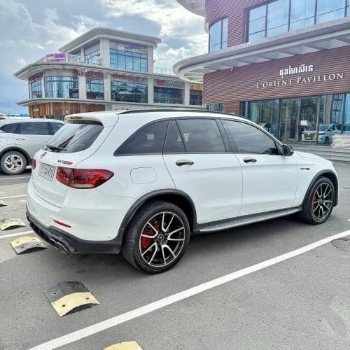 2016 GLC up 2022 GLC AMG ស ក្នុងក្រហម ម្ចាស់ដើម ឡានលេងរួច