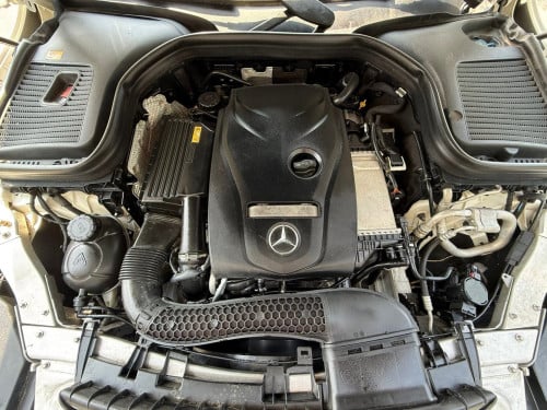 2016 GLC up 2022 GLC AMG ស ក្នុងក្រហម ម្ចាស់ដើម ឡានលេងរួច