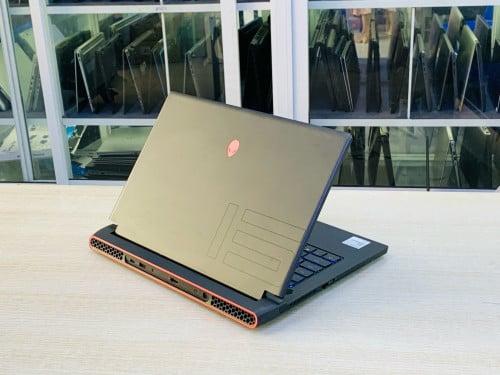 Alienware M15 R6 15.6”2.5K 240Hz
