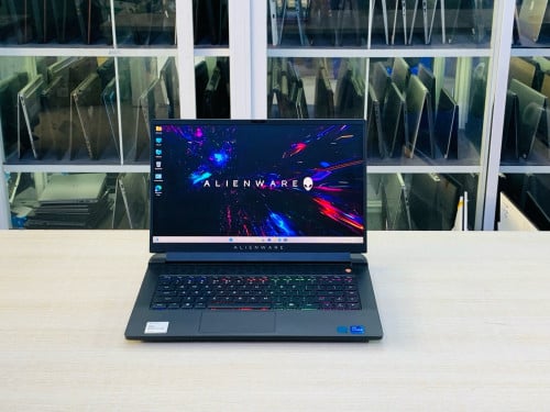 Alienware M15 R6 15.6”2.5K 240Hz