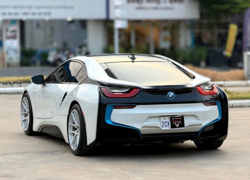 BMW i8 2015 Full Option