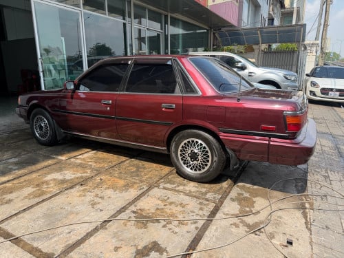 Camry LE
