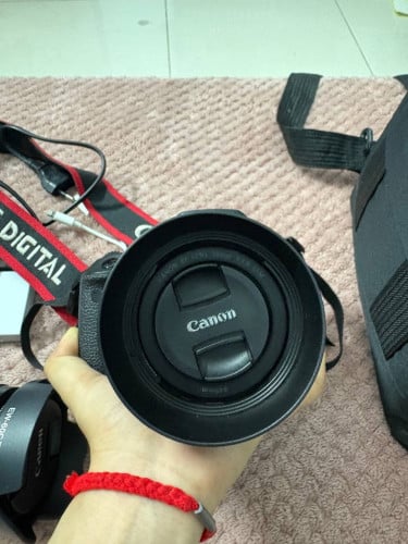 Canon 750D