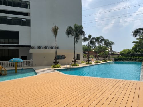 CHEAP PRICE!!!Selling ONLY 75,000$ LOFT Unit 2 Beds and 2 Baths in Urban Village Phase 2