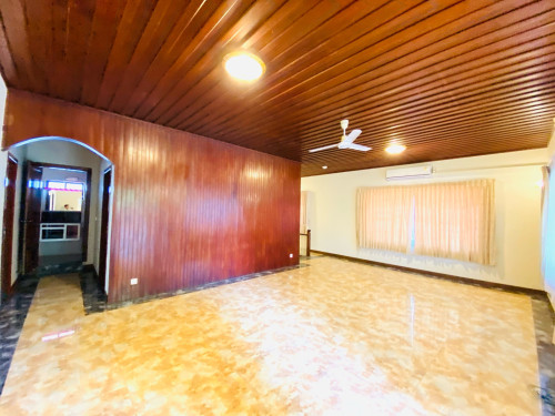 Commercial Villa For Rent In BKK1 Good For Clinic Company International School