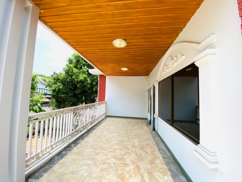 Commercial Villa For Rent In BKK1 Good For Clinic Company International School
