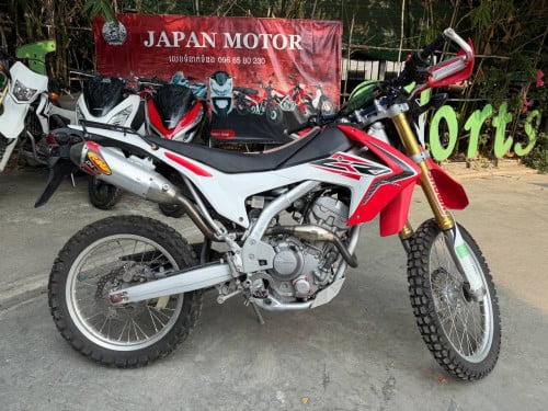 CRF250L ទើបមកដល់ពីប្រទេសជប៉ុនមកឃ្លាំងយើងខ្ញុំ