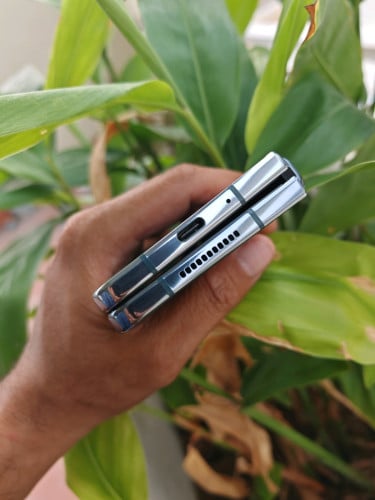 Fold4 12g/256g(Sim1&eSim)វៃដូរបាន👉$415