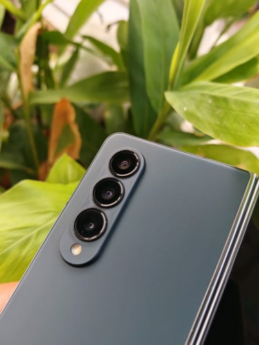 Fold4 12g/256g(Sim1&eSim)វៃដូរបាន👉$415