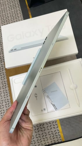 Galaxy Tab S9 FE Plus 8G Green 128G 99% 269$
