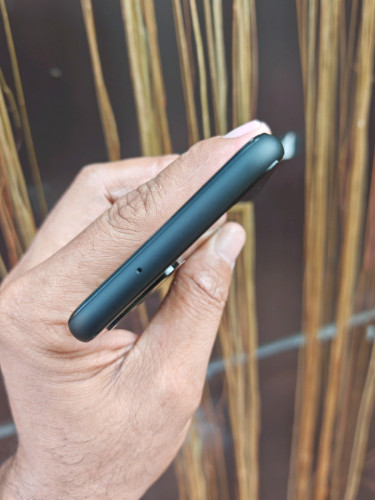 Google Pixel4 4g/64g👉(វៃដូរបាន)👉$75