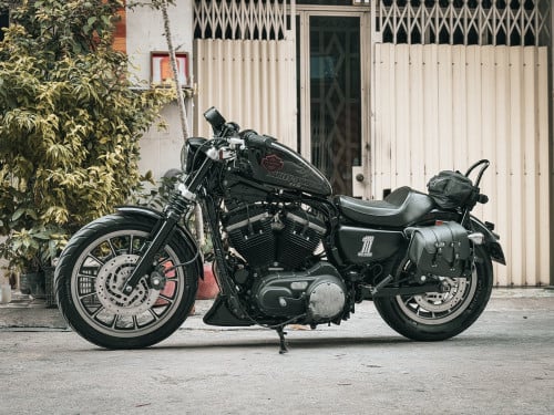 HarleyDavidson 883R Roadster 2010