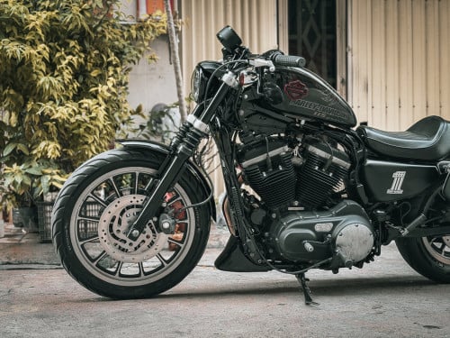HarleyDavidson 883R Roadster 2010