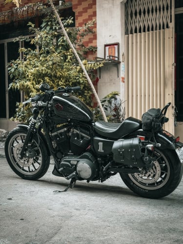 HarleyDavidson 883R Roadster 2010