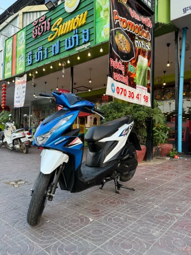 Honda Beat 2024 1ទឹកស្លាកលេខ ភ្នំពេញ