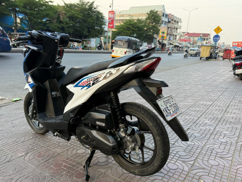 Honda Beat 2024 1ទឹកស្លាកលេខ ភ្នំពេញ