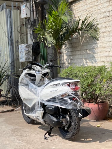 Honda Pcx ជប៉ុន
