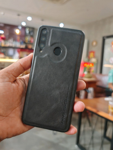 Huawei y6p 4g/64g សុីម២👉$35