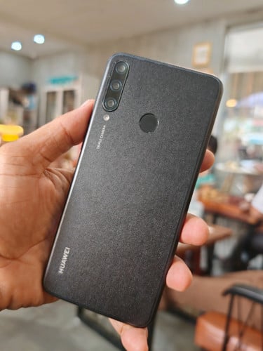 Huawei y6p 4g/64g សុីម២👉$35