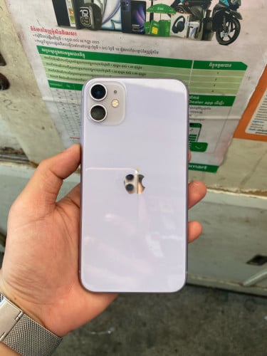 iPhone 11 64G សំនុំហ្សុីនស្អាត98%