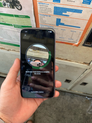 iPhone 11 64G សំនុំហ្សុីនស្អាត98%