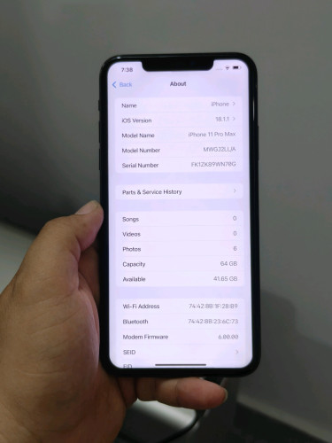 iPhone 11 Pro max 64g តួ95% អេក្រង់ថ្មី អត់ស្កេន