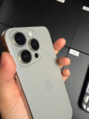 IPhone 15Promax មួយ​ទឹក​ សំនុំ​ហ្សុីន​ អត់​ធ្លាប់​ជួសជុល​