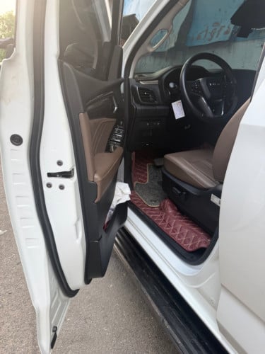 Isuzu Mu-X 2024 ម៉ាសីន 3.0 ស្អាតដូចថ្មីខ្លាញ់គោ