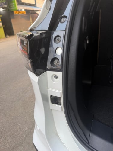 Isuzu Mu-X 2024 ម៉ាសីន 3.0 ស្អាតដូចថ្មីខ្លាញ់គោ