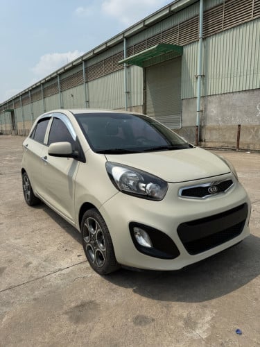 Kia morning 2015 full smart key ឡានស្អាត អត់បុកប៉ះ អត់ស្ងោរដូចពណ៌ ធានា ២ ខែគ្រប់យ៉ាង