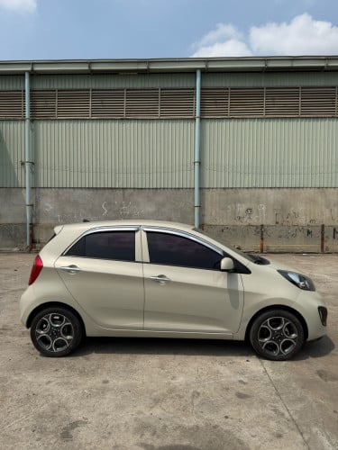 Kia morning 2015 full smart key ឡានស្អាត អត់បុកប៉ះ អត់ស្ងោរដូចពណ៌ ធានា ២ ខែគ្រប់យ៉ាង