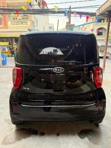 Kia Ray 2012 full smart key black edition ឡានស្អាត អត់បុកប៉ះ អត់ស្ងោរដូចពណ៌ ធានា ២ ខែគ្រប់យ៉ាង