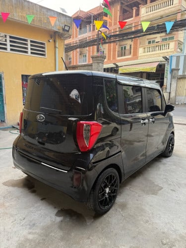 Kia Ray 2012 full smart key black edition ឡានស្អាត អត់បុកប៉ះ អត់ស្ងោរដូចពណ៌ ធានា ២ ខែគ្រប់យ៉ាង