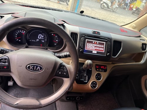 Kia Ray 2012 full smart key black edition ឡានស្អាត អត់បុកប៉ះ អត់ស្ងោរដូចពណ៌ ធានា ២ ខែគ្រប់យ៉ាង