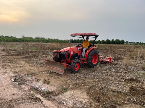 Kubota L4018SP for sale - 95% condition (import tax included)