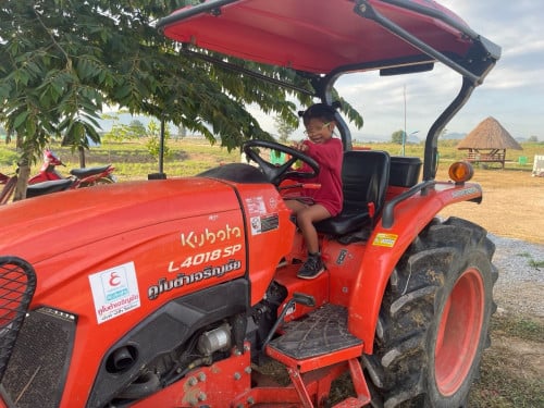 Kubota L4018SP for sale - 95% condition (import tax included)