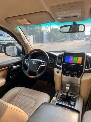 Land Cruiser 2010up2021 ឡានថ្មីអត់បុកអត់បះ39$