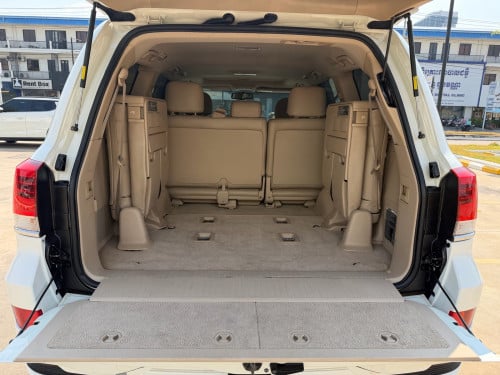 LAND_CRUISER_2014_Full_UP2021