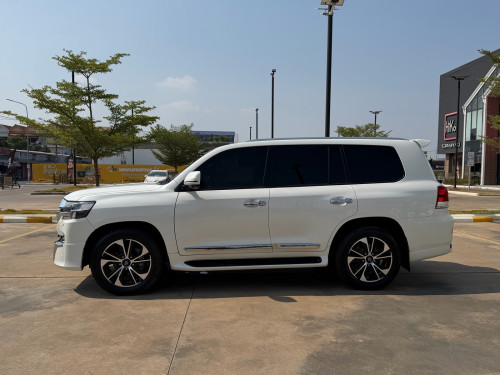 LAND_CRUISER_2014_Full_UP2021