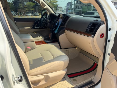 LAND_CRUISER_2014_Full_UP2021