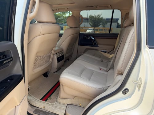 LAND_CRUISER_2014_Full_UP2021
