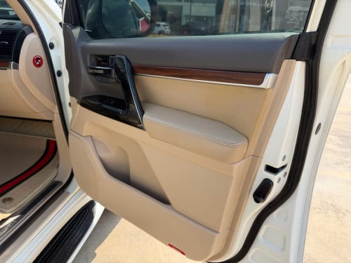 LAND_CRUISER_2014_Full_UP2021