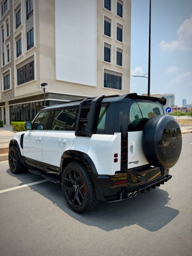 landrover defender D240 110SE ,ក្រដាស​ពន្ធ​ full options