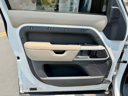 landrover defender D240 110SE ,ក្រដាស​ពន្ធ​ full options