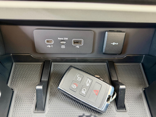 landrover defender D240 110SE ,ក្រដាស​ពន្ធ​ full options