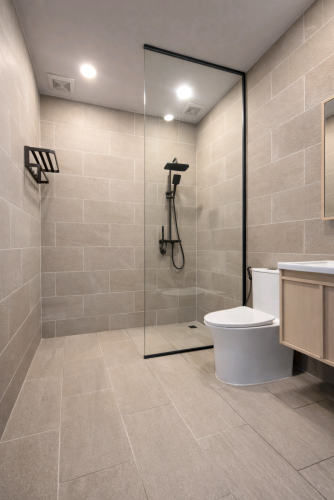 Large 2 Bed Apartment - Daun Penh