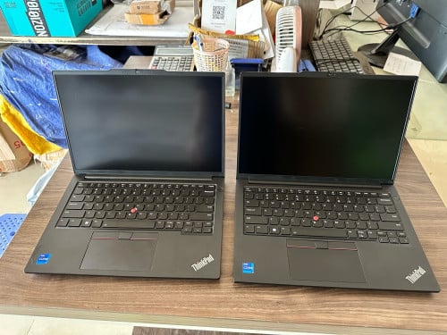 Lenovo ThinkPad E14 Gen5 99% i7-1355U 8Gb 477GB
