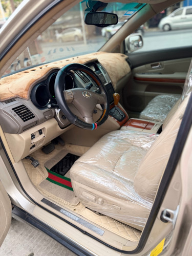 Lexus RX330 2004 ធម្មតា​ ប៉ុងពីរ​ ផ្លាក​លេខ​ភ្នំពេញ​2AG